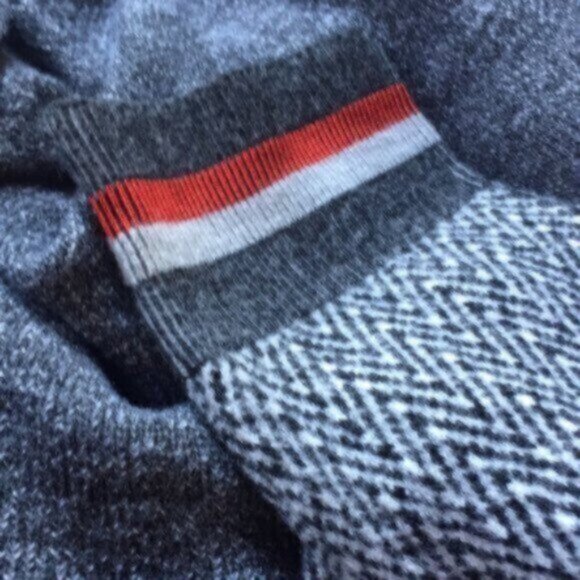 [New] Stella McCartney (EU46) Chevron Mix Black/Ivory/Red Oversized Cowl Sweater - Picture 7 of 9